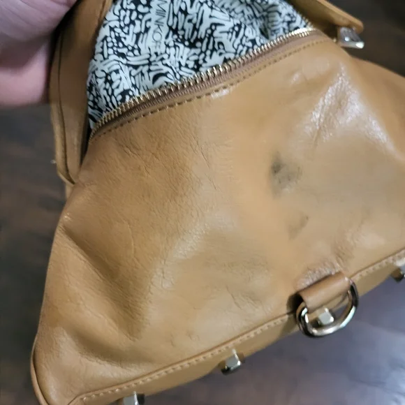 Rebecca Minkoff Mac Crossbody in Tan Honey - Picture 11 of 14